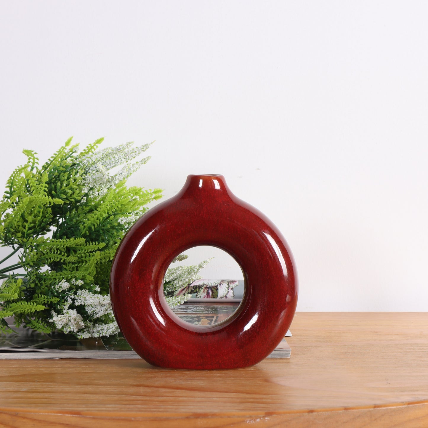 Vase Céramique Rouge Décoratif En Plusieurs Tailles